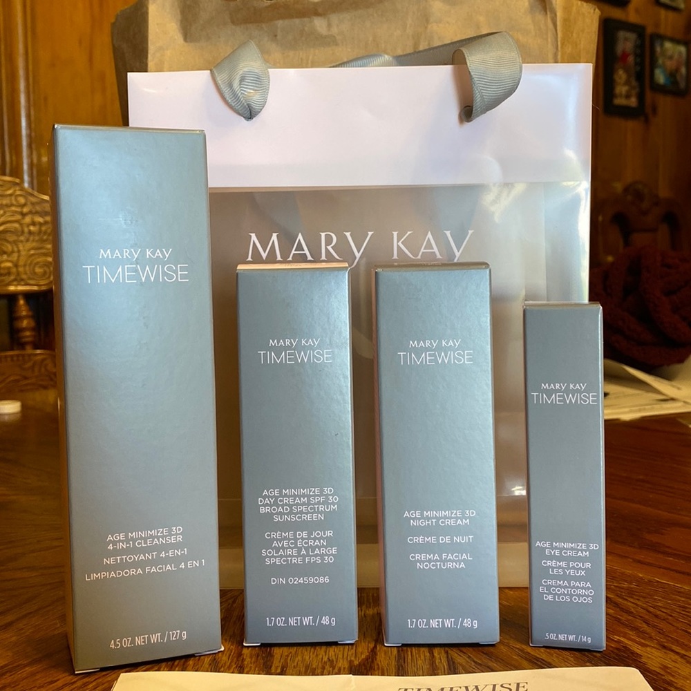 Mary Kay Timewise Miracle Set 3D